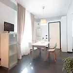 Apartamento Ca Gli In Centro Apartsuite Sottomarina
