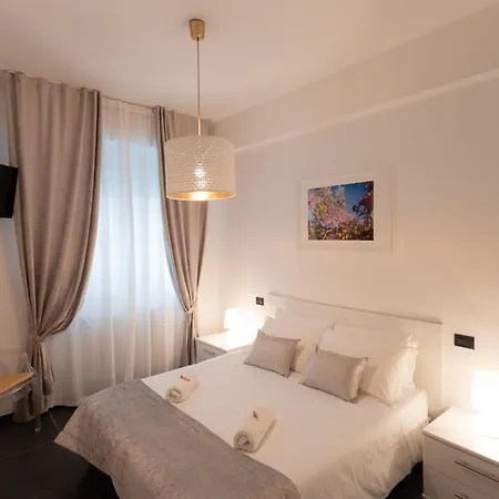 Ca Gli In Centro Apartsuite * ソットマリーナ